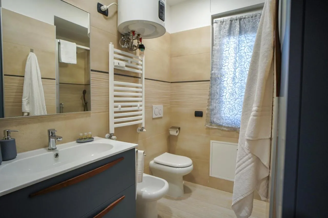 Bnbook-Borromeo 4 Fiera Milano Rho Apartamento